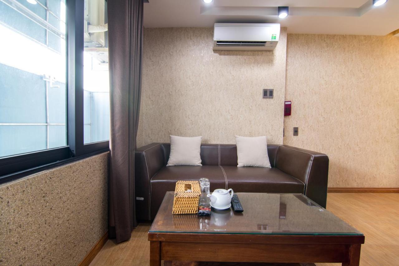 Reddoorz Plus @ Nguyen Trai Street Ho Şi Min Dış mekan fotoğraf
